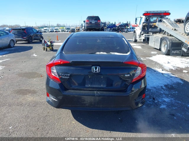 12570816 :رقم المزاد ، 2HGFC2F68JH028765 vin ، 2018 Honda Civic Se مزاد بيع