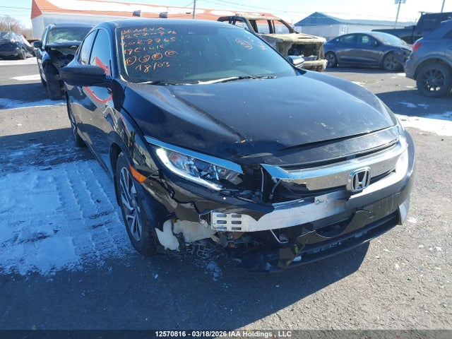 12570816 :رقم المزاد ، 2HGFC2F68JH028765 vin ، 2018 Honda Civic Se مزاد بيع