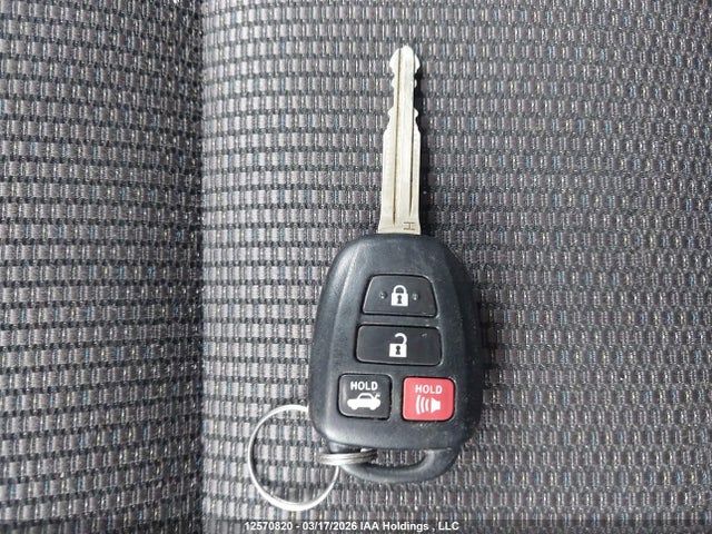 2014 Toyota Corolla S მანქანა იყიდება აუქციონზე, vin: 2T1BURHE1EC131727, აუქციონის ნომერი: 12570820