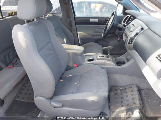 2005 Toyota Tacoma Access Cab მანქანა იყიდება აუქციონზე, vin: 5TEUU42N65Z018709, აუქციონის ნომერი: 12570830