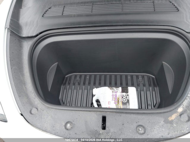 7SAYGDEE8PF597021 Tesla Model Y Long Range