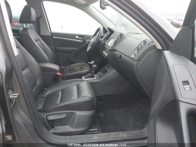WVGJV7AX1FW107246 Volkswagen Tiguan S/se/sel/r-line