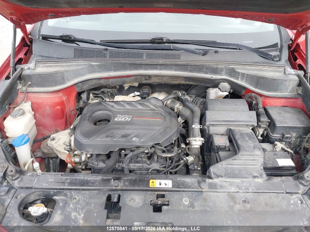 5XYZUDLA5JG546294 Hyundai SANTA FE SPORT