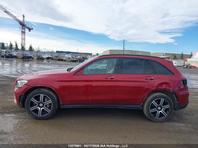12570861 :رقم المزاد ، WDC0G8EB1LV200357 vin ، 2020 Mercedes-benz Glc 300 4matic مزاد بيع