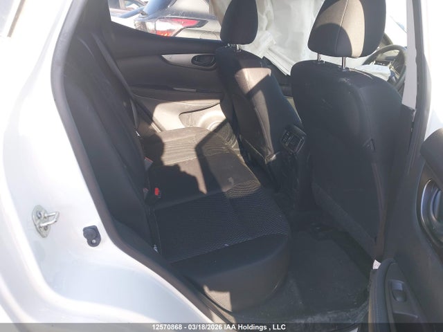 JN1BJ1CR0KW341374 Nissan Qashqai S/sl/sv