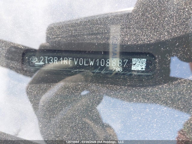 2T3R1RFV0LW108887 Toyota Rav4 Xle