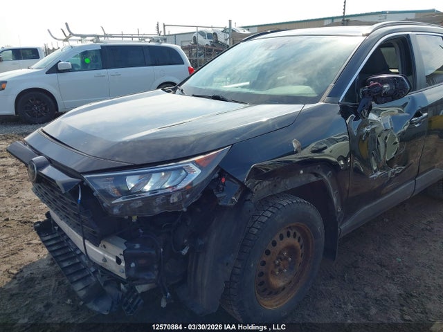2T3R1RFV0LW108887 Toyota Rav4 Xle