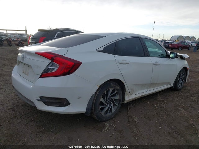 Honda CIVIC EX 2018 2HGFC2F87JH007116 Image 4