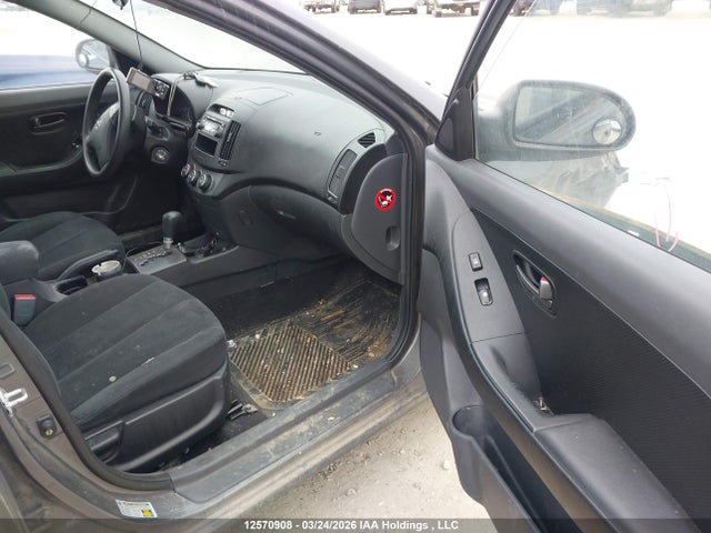 12570908 :رقم المزاد ، KMHDU45D97U260288 vin ، 2007 Hyundai Elantra مزاد بيع