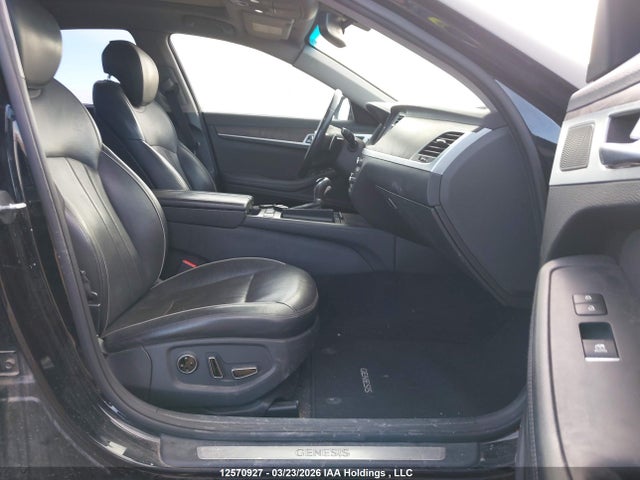 KMHGN4JE6FU035222 Hyundai Genesis 3.8 Luxury