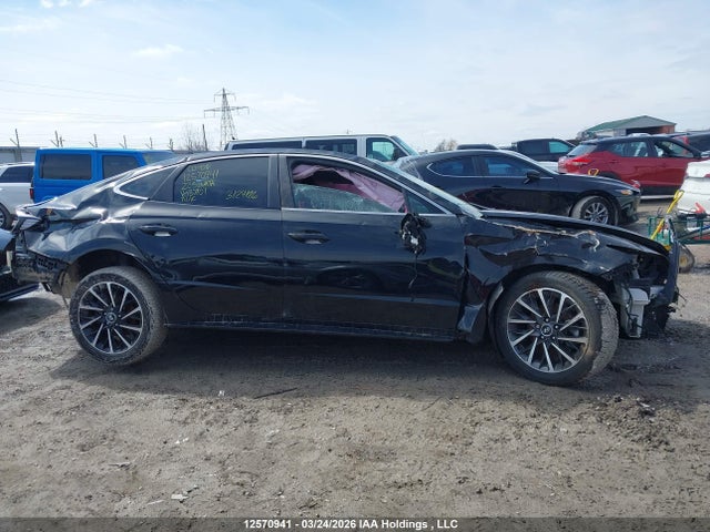 5NPEL4J20NH137101 Hyundai Sonata Luxury