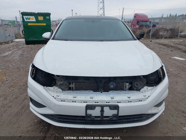 12570942 :رقم المزاد ، 3VWE57BU8MM017192 vin ، 2021 Volkswagen Jetta Highline مزاد بيع
