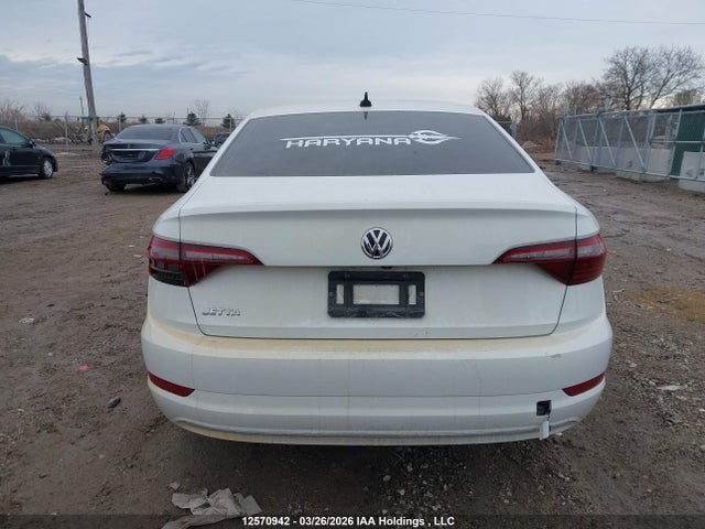 12570942 :رقم المزاد ، 3VWE57BU8MM017192 vin ، 2021 Volkswagen Jetta Highline مزاد بيع
