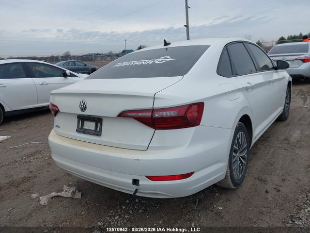 12570942 :رقم المزاد ، 3VWE57BU8MM017192 vin ، 2021 Volkswagen Jetta Highline مزاد بيع