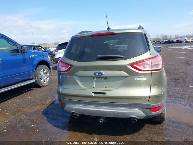 12570956 :رقم المزاد ، 1FMCU0GX2EUA48583 vin ، 2014 Ford Escape Se مزاد بيع