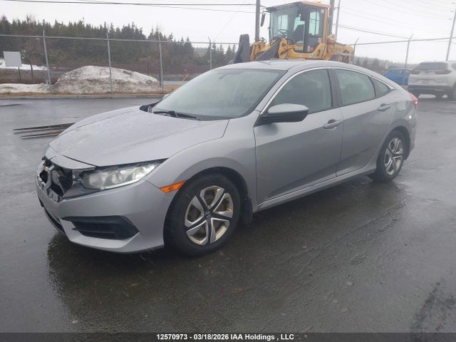 Продаж на аукціоні авто 2016 Honda Civic Lx, vin: 2HGFC2F5XGH010025, номер лоту: 12570973