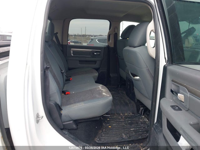 12570976 :رقم المزاد ، 1C6RR7LG2HS536633 vin ، 2017 Ram 1500 Slt مزاد بيع