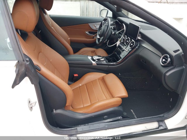 WDDWK4KBXHF564389 Mercedes-Benz C 300 4matic