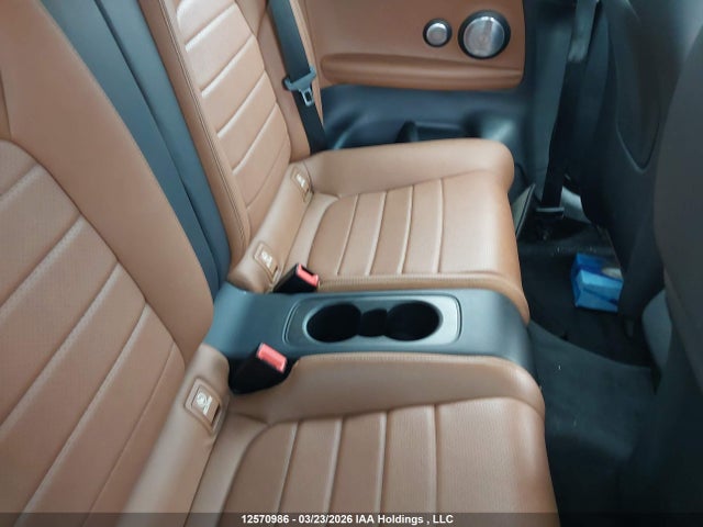WDDWK4KBXHF564389 Mercedes-Benz C 300 4matic