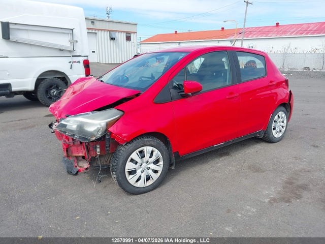 12570991 :رقم المزاد ، VNKKTUD37FA047645 vin ، 2015 Toyota Yaris مزاد بيع