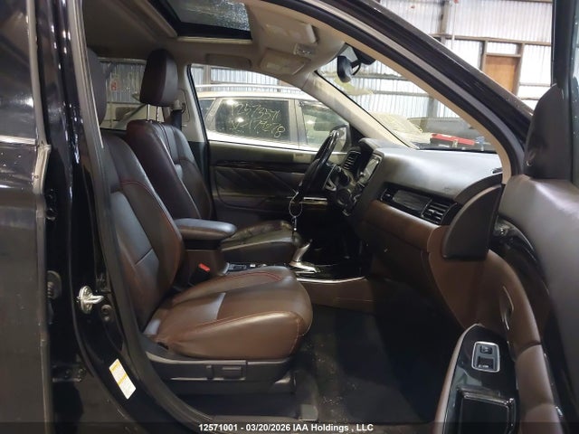 JA4J24A51JZ619939 Mitsubishi OUTLANDER PHEV