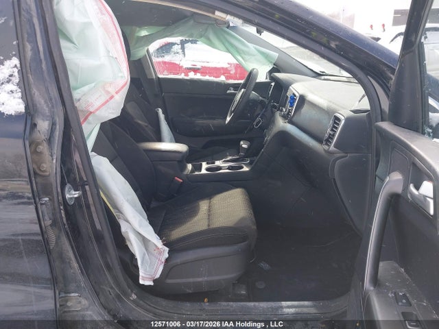 KNDPM3AC4H7070875 KIA Sportage Lx