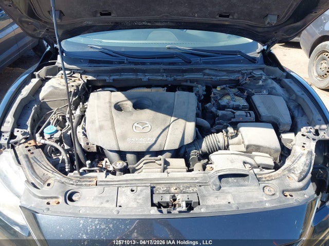 JM1GJ1W67E1118819 Mazda 6