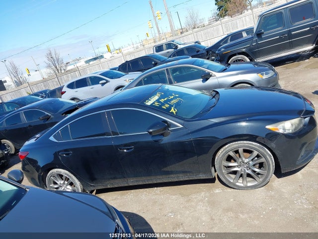 JM1GJ1W67E1118819 Mazda 6
