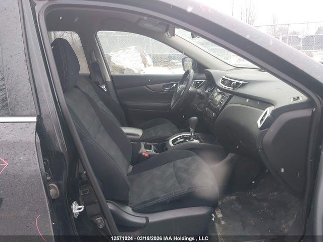 5N1AT2MT4GC834174 Nissan Rogue