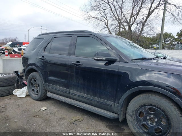 1FM5K8GT9HGC87853 Ford EXPLORER SPORT