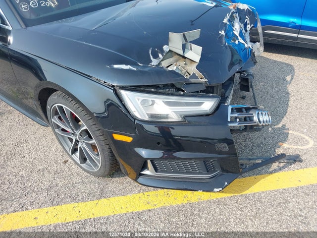WAUB4AF4XJA003493 Audi S4