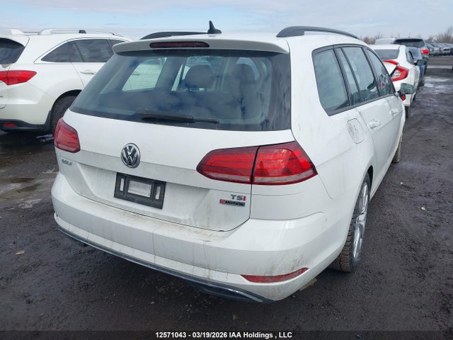 3VW117AU4JM764019 Volkswagen Golf Sportwagen 1.8 Tsi Comfortline/1.8 Tsi Trendline