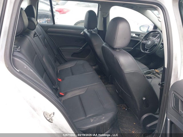 3VW117AU4JM764019 Volkswagen Golf Sportwagen 1.8 Tsi Comfortline/1.8 Tsi Trendline