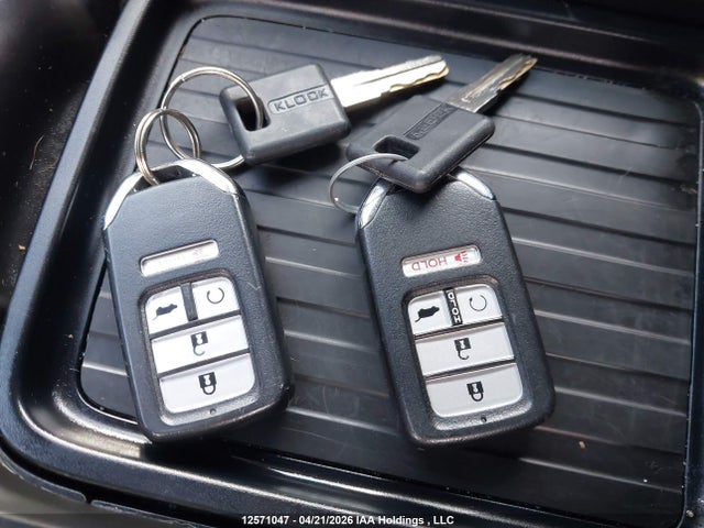 2HKRW2H90MH235835 Honda Cr-v Touring