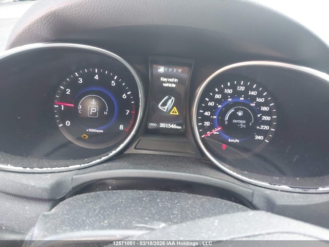 5XYZUDLA6FG270246 Hyundai Santa Fe