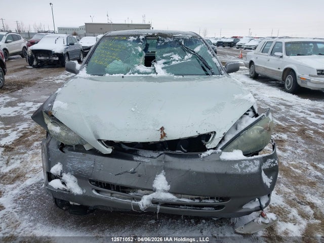 12571052 :رقم المزاد ، 4T1BE32K94U848172 vin ، 2004 Toyota Camry Le/se/xle مزاد بيع