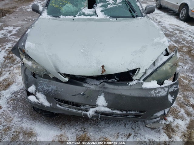 12571052 :رقم المزاد ، 4T1BE32K94U848172 vin ، 2004 Toyota Camry Le/se/xle مزاد بيع