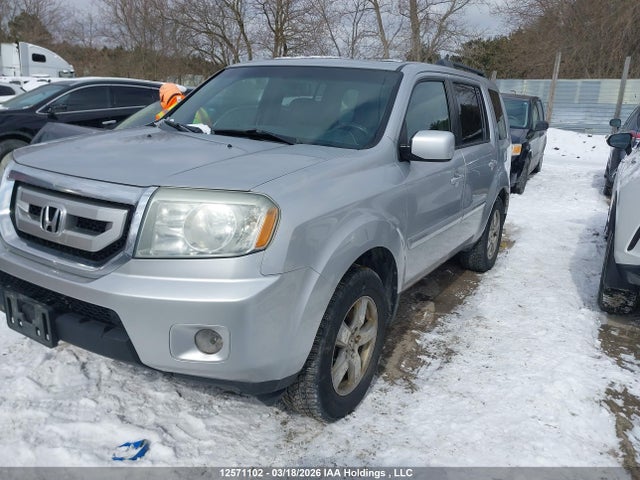 12571102 :رقم المزاد ، 5FNYF3H52AB018943 vin ، 2010 Honda Pilot مزاد بيع