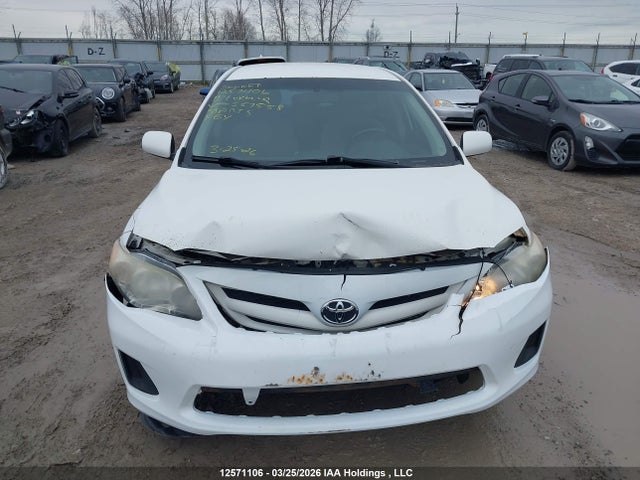 2011 Toyota Corolla Ce მანქანა იყიდება აუქციონზე, vin: 2T1BU4EE4BC557558, აუქციონის ნომერი: 12571106