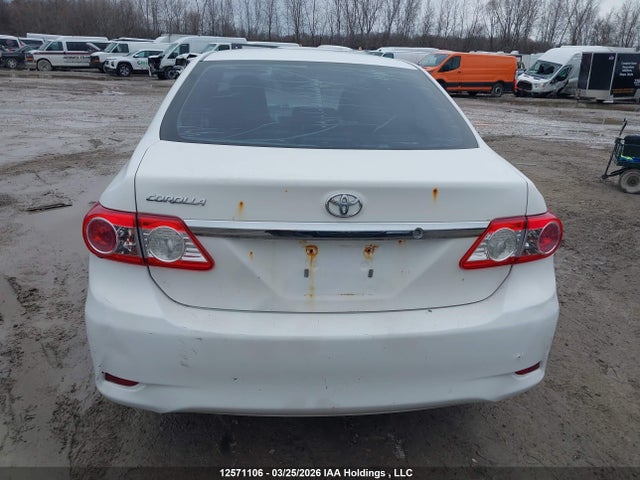 2011 Toyota Corolla Ce მანქანა იყიდება აუქციონზე, vin: 2T1BU4EE4BC557558, აუქციონის ნომერი: 12571106