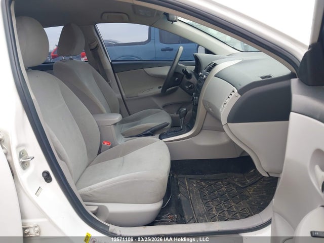 2011 Toyota Corolla Ce მანქანა იყიდება აუქციონზე, vin: 2T1BU4EE4BC557558, აუქციონის ნომერი: 12571106