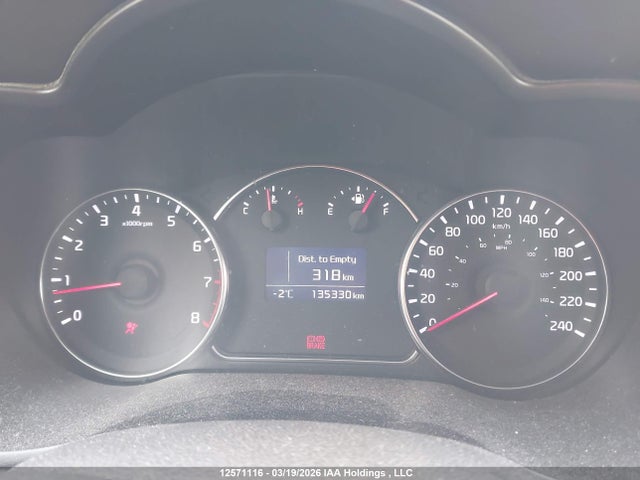 12571116 :رقم المزاد ، KNAHT8A35E7025585 vin ، 2014 Kia Rondo مزاد بيع