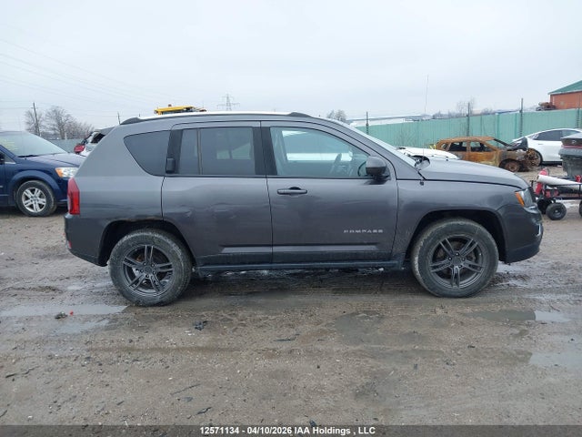 1C4NJDAB8GD792203 Jeep Compass