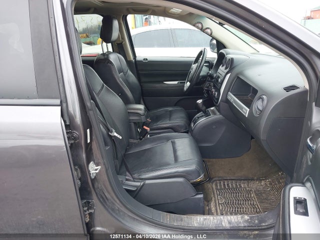 1C4NJDAB8GD792203 Jeep Compass