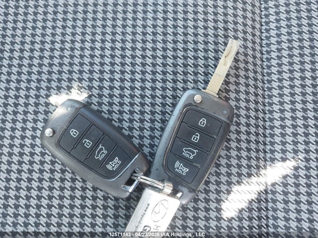 Продажа на аукционе авто 2020 Hyundai Kona Essential Awd, vin: KM8K1CAA7LU457668, номер лота: 12571143