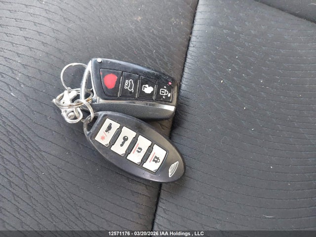 2013 Hyundai Santa Fe Sport მანქანა იყიდება აუქციონზე, vin: 5XYZUDLA6DG008479, აუქციონის ნომერი: 12571176