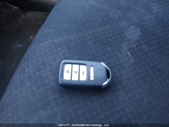 2HKRM4H44GH127678 Honda CR-V SE