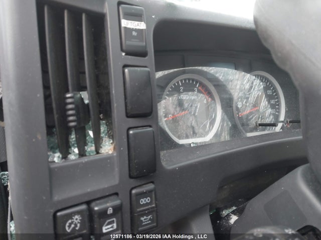 12571186 :رقم المزاد ، JALE5W166K7300373 vin ، 2019 Isuzu Nrr مزاد بيع