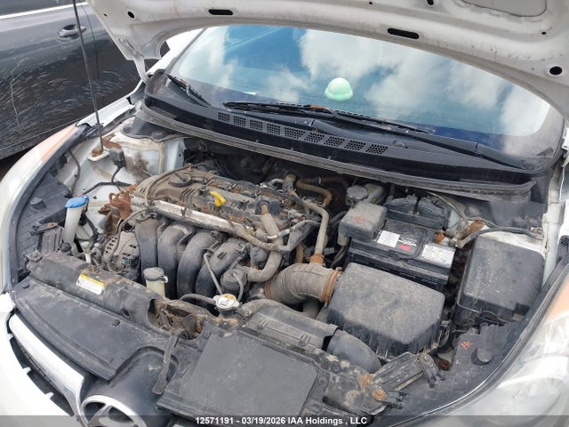 2013 Hyundai Elantra მანქანა იყიდება აუქციონზე, vin: 5NPDH4AE1DH330587, აუქციონის ნომერი: 12571191