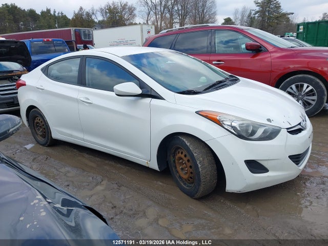 2013 Hyundai Elantra მანქანა იყიდება აუქციონზე, vin: 5NPDH4AE1DH330587, აუქციონის ნომერი: 12571191